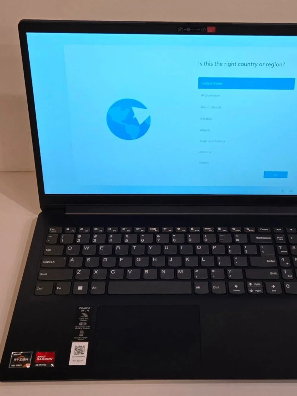 Lenovo - IdeaPad 1 15.6
